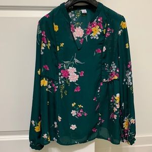 Old navy blouse size XS